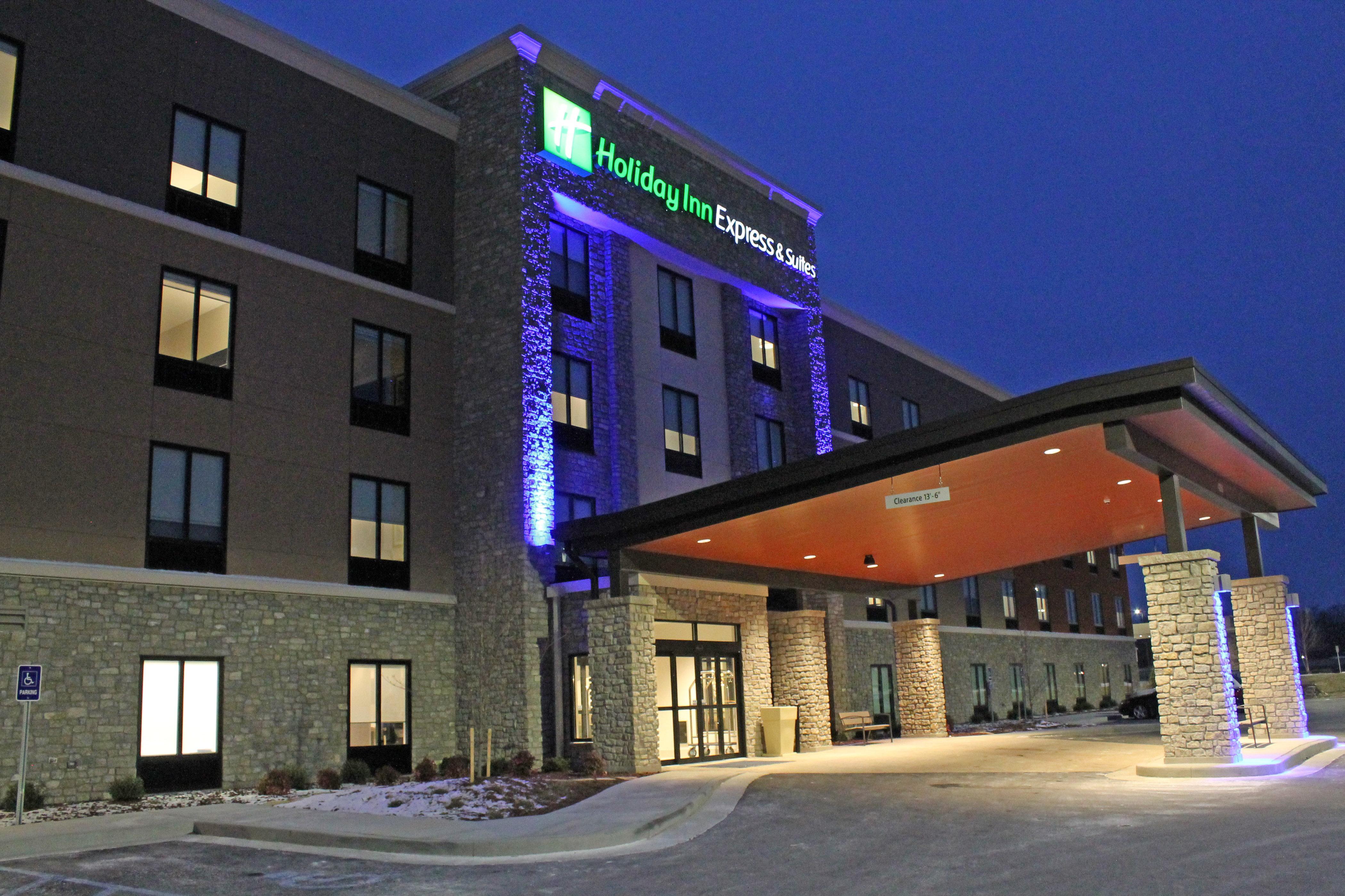 Holiday Inn Express & Suites - St. Louis South - I-55 By Ihg Mehlville Екстериор снимка
